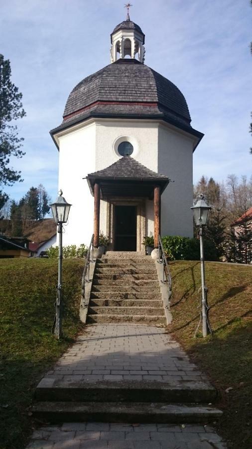 Ferienwohnung an der idyllischen Salzachschleife Nähe Salzburg Laufen Exterior foto